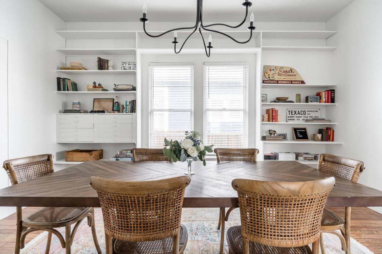 Restored 1930S Uptown Bungalow 2 Min. To Magnolia Waco Bagian luar foto