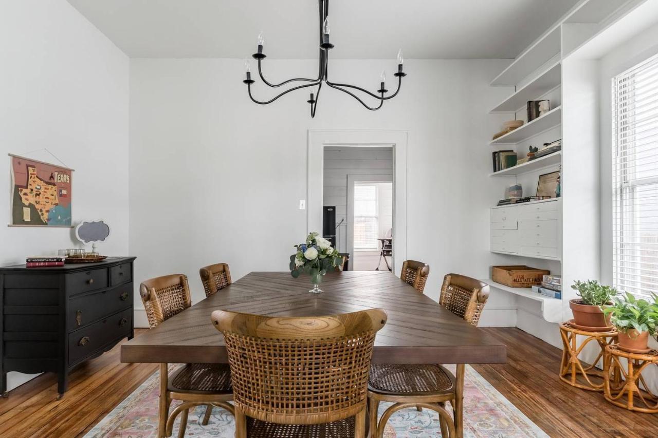 Restored 1930S Uptown Bungalow 2 Min. To Magnolia Waco Bagian luar foto